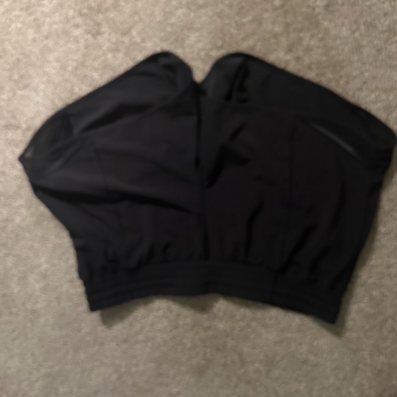 Lululemon Hotty Hot Shorts Size 12 Black 4” inseam - Picture 3 of 6